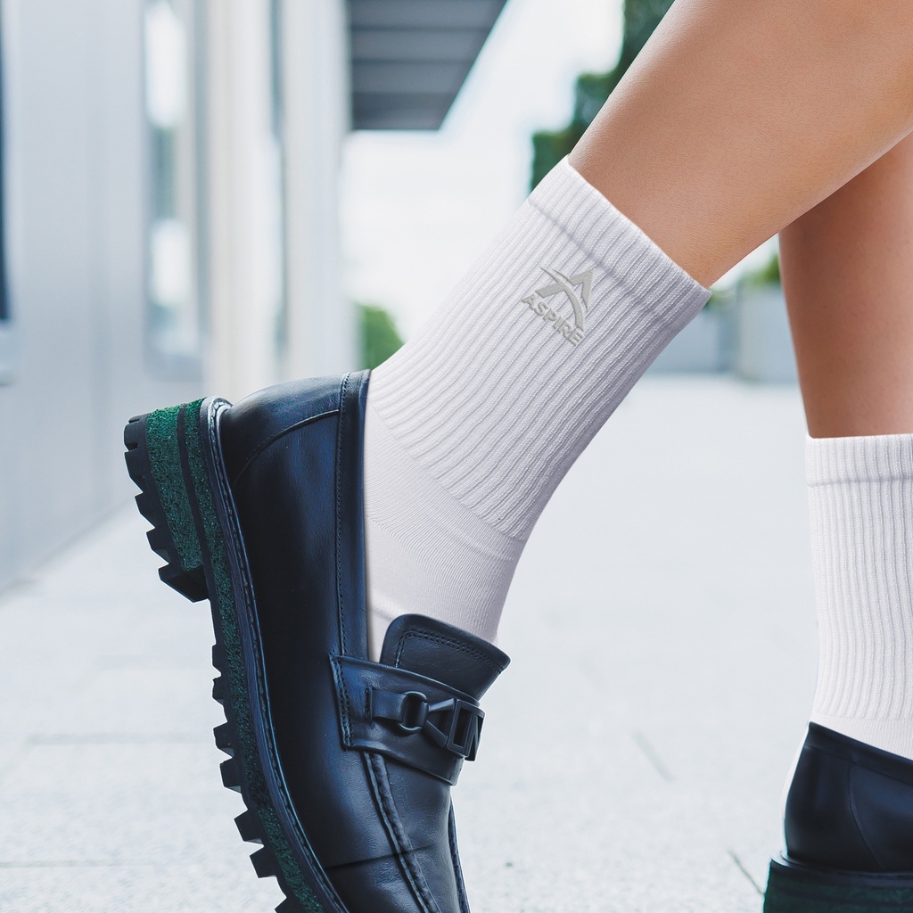 [126108] June Crew Socks - 126098 (S, Black)